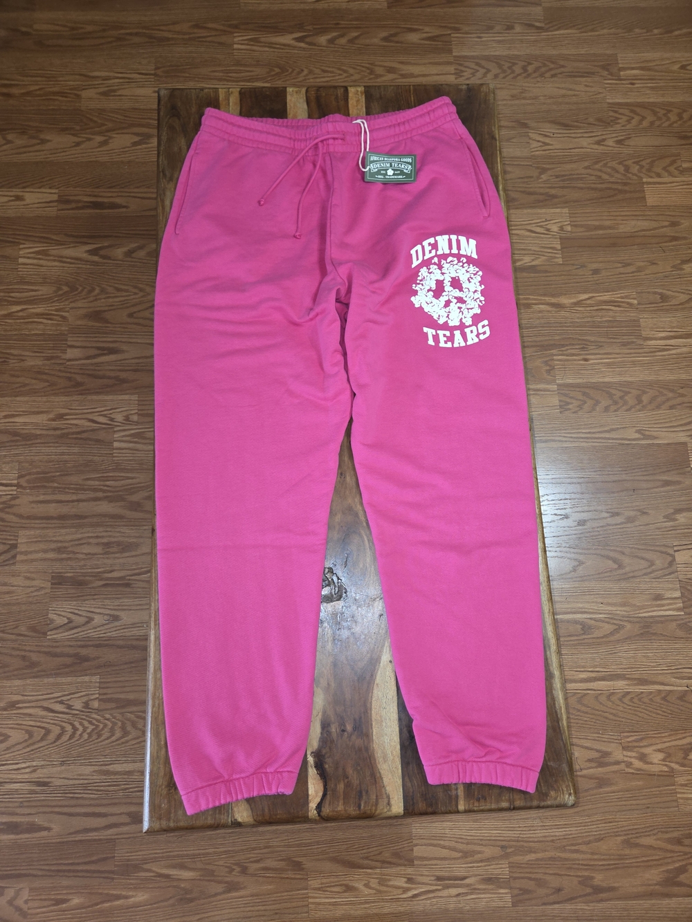 Denim Tears 'Denim University' Pink Peace Wreath Sweatpants. Size X-Large.